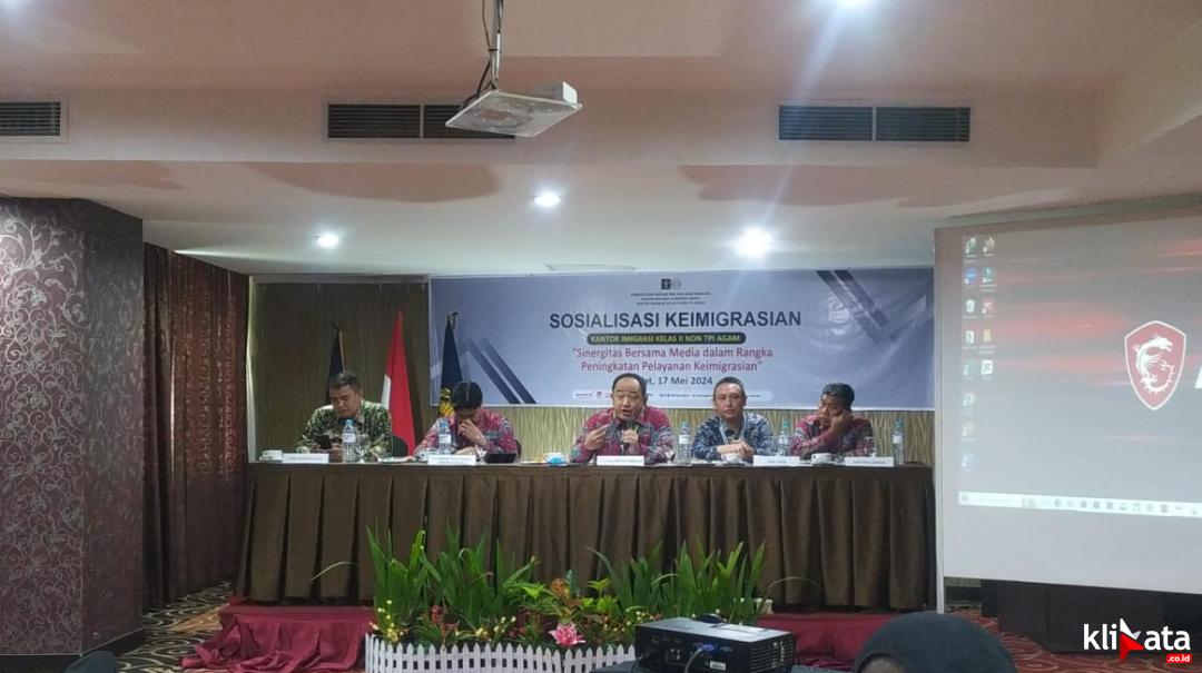 Peduli Dampak Bencana di Sumatera Barat, Kantor Imigrasi Kelas II Non TPI Agam Reschedule...