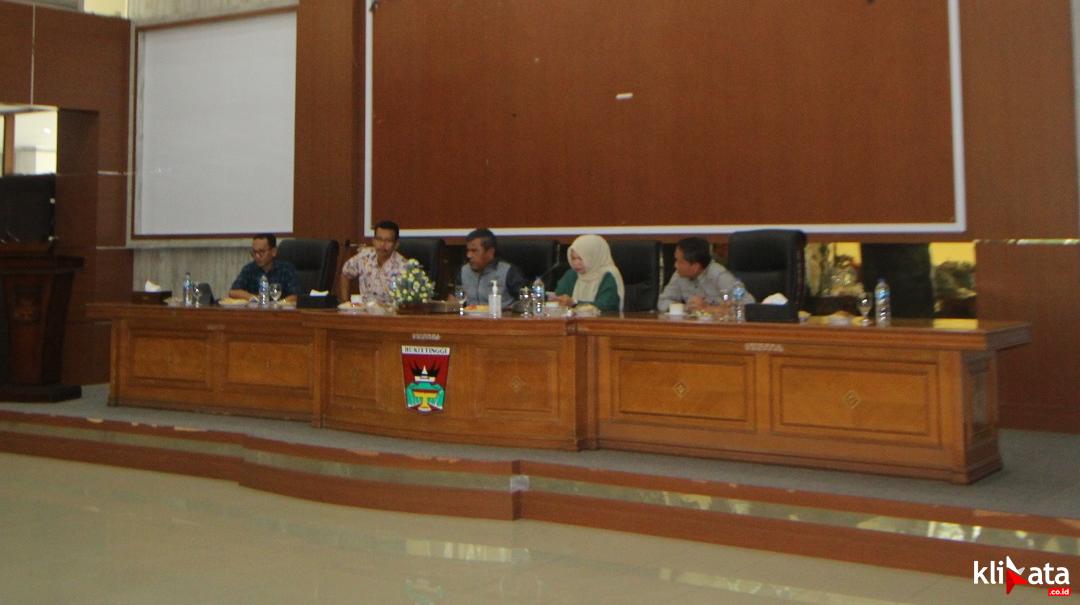 Proyek Awning Berpotensi Melanggar Hukum, Martias Wanto : Kami Hanya Sosialisasi