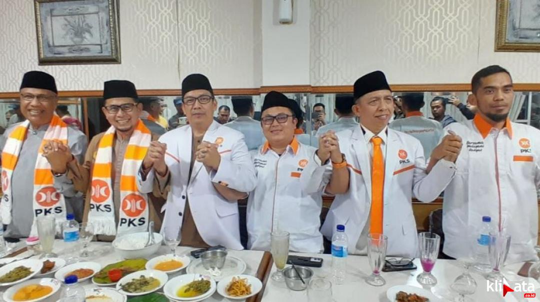 Raih Suara Terbanyak, PKS Beri Isyarat Tidak Akan Berkoalisi Dengan Partai Gerindra